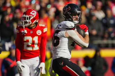 Is Dalton Schultz playing today? Injury updates for Texans TE
