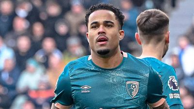Justin Kluivert hat-trick helps Bournemouth snap Newcastle streak