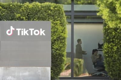 Supreme Court Upholds Ban On Tiktok In The U.S.