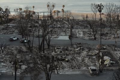 Los Angeles Faces Rebuilding Amidst Devastating Wildfires