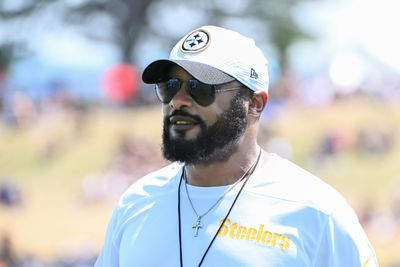 Don’t count on a Mike Tomlin trade after the Steelers reportedly turned away interest from the Bears