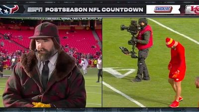 NFL Fans React to Jason Kelce's Hilarious Winter Outfit Ahead of Chiefs vs. Texans