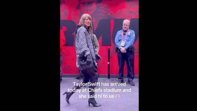 Taylor Swift Had Fired-Up Message for Chiefs Fans Before Playoff Game vs. Texans