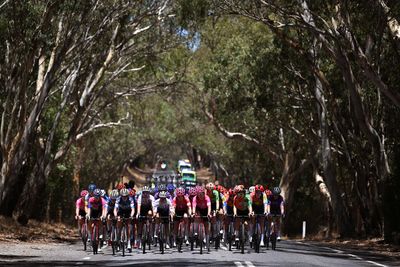 As it happened: Swiss champion wins Women's Tour Down Under as stage 3 ends in sprint