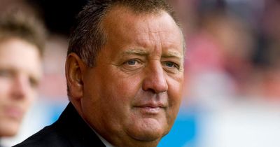 Former Aberdeen and Dunfermline manager Jimmy Calderwood dies aged 69