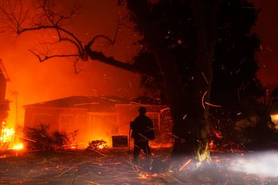 The common thread between hurricanes and wildfires? Increasingly strong winds