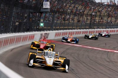 McLaughlin more confident of beating "professor" Palou to IndyCar title