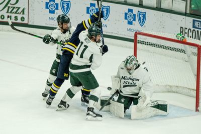 Best photos from MSU hockey’s win over Michigan