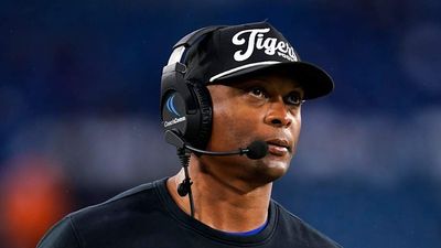 Bears to Interview Former NFL RB Eddie George for Head Coach Job