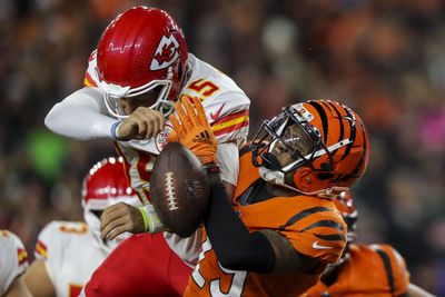 Patrick Mahomes’ sideline antics have Bengals fans talking again