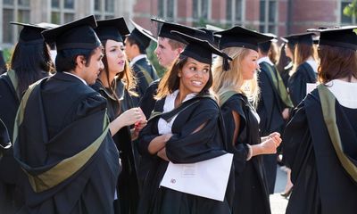 University degree still best for young Britons’ life chances, says former minister