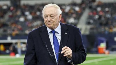 Cowboys, Jerry Jones Roasted by Fans After Division Rivals Reach NFC Title Game