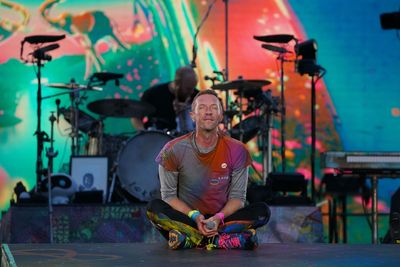 Chris Martin divides fans after thanking India for 'forgiving' British colonialism at Coldplay show in Mumbai