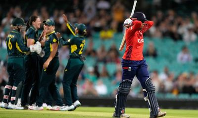 Australia eye Ashes whitewash as depth leaves England with no answers