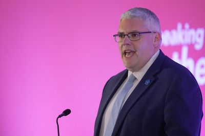 Failure to activate Stormont brake a grave mistake, DUP leader Robinson says