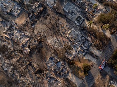 Fierce winds and heightened risk of wildfires return to California