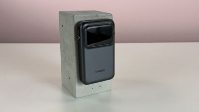 Ugreen Uno 10000mAh 30W power bank review: it may look like a robot, but it’s not built like a tank