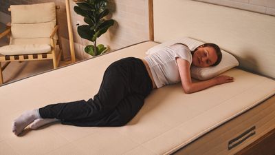 Are latex mattresses good for side sleepers? I’m a sleep writer, here’s my take