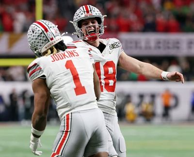 College Football Fans Respond To Buckeyes Knocking Out Fighting Irish