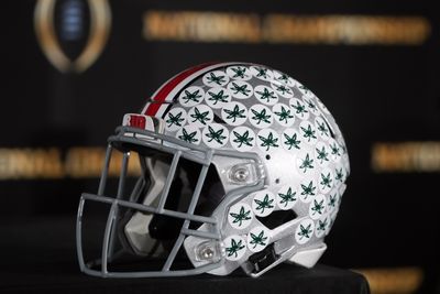 Who does Ohio State play in the 2025 college football season?