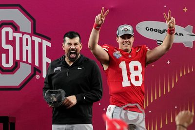 Golf cart with Ohio State coach Ryan Day, QB Will Howard crashes into wall