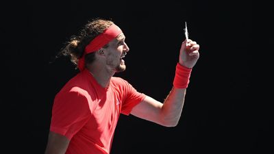 Fuming Zverev almost knocked over by a feather