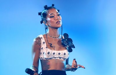 Jhené Aiko offers free massages to Los Angeles wildfires first responders