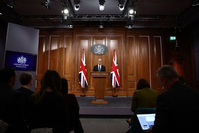 New-look Downing Street briefing room makes TV debut after £80,000 revamp