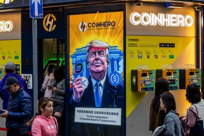 Experts alarmed by Trumps’ crypto meme coins: ‘America voted for corruption’