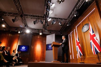 First look inside Starmer’s Downing Street briefing room after £80,000 revamp