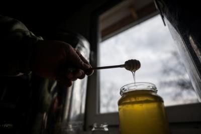 France Warns Against Illegal Aphrodisiac Honey Containing Erectile Dysfunction Drugs