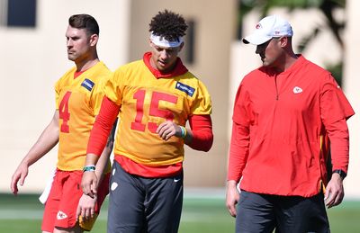 Andy Reid, Patrick Mahomes share high praise for Saints coach candidate Mike Kafka