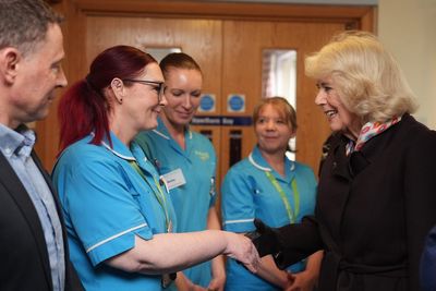 Queen speaks of need for more hospices as she praises centre during visit