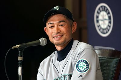 How many Baseball Hall of Famers were voted in unanimously? Will Ichiro join them?