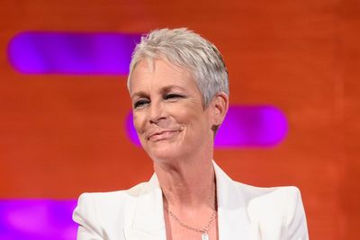 Bafta-nominated star Jamie Lee Curtis to miss ceremony as LA fires delay filming