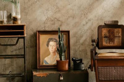 Best online antique stores for every budget: A guide