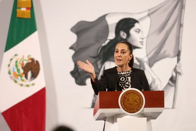 Mexican President Urges 'Cool Heads' In Face Of Trump Threats