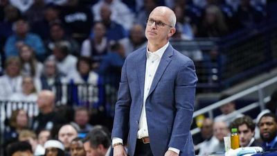 UConn's Dan Hurley Berated Referee for Walking Away From Him During Heated Outburst