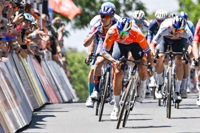 As it happened: Australian sprints to back-to-back win on Tour Down Under stage 2