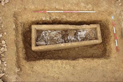 Strange ‘liquid’ burial unearthed in England reveals secrets of Roman elite