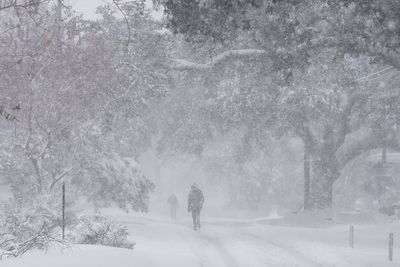 Winter storm that dropped record-breaking snow in New Orleans spreads into Florida and the Carolinas