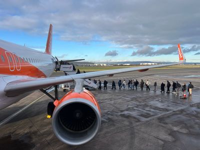 EasyJet slashes winter financial losses as passenger boom prompts huge profit forecast