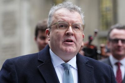 Lord Watson praises Harry’s ‘astonishing courage’ after settling NGN legal claim