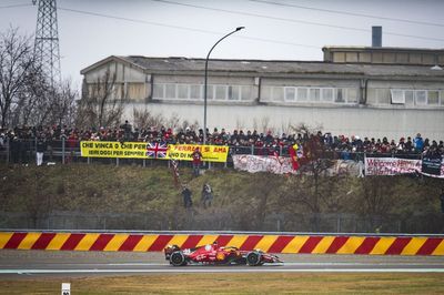 Ben Hunt: Fans clamour as Hamilton steps "into a new era" with Ferrari