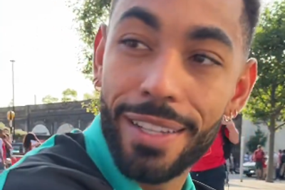 Footage of Matheus Cunha taking photos with Arsenal fans outside Emirates Stadium emerges amid transfer talk