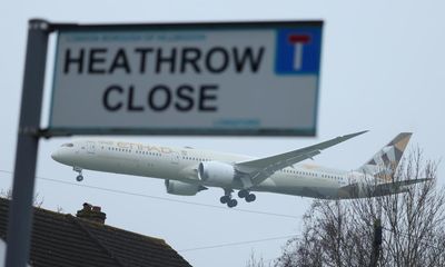 Reeves says growth eclipses net zero as Heathrow runway decision looms