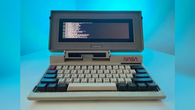 Maker resurrects Toshiba T1000 with a Raspberry Pi 4 and a slew of upgrades