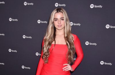 Addison Rae hails 'big sister' Charli XCX