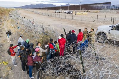 Mexico Already Preparing Tent Camps For Migrants as Trump Set To Move Forward with Mass Deportations