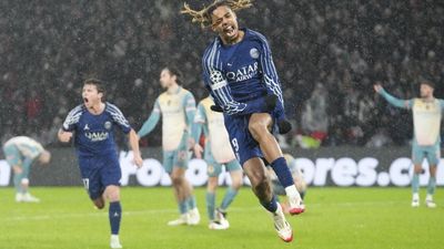 PSG destroy Manchester City in Champions League